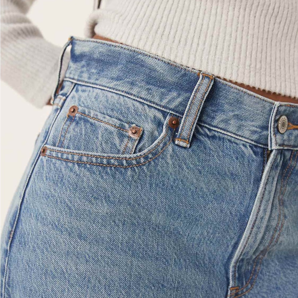 Abercrombie & Fitch Low Rise Loose Jeans Size 25 Curve Love - Picture 3 of 7